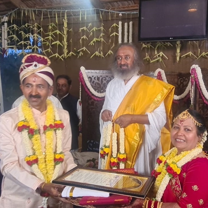 Narendra Bhai Gajera & Asha Mehta