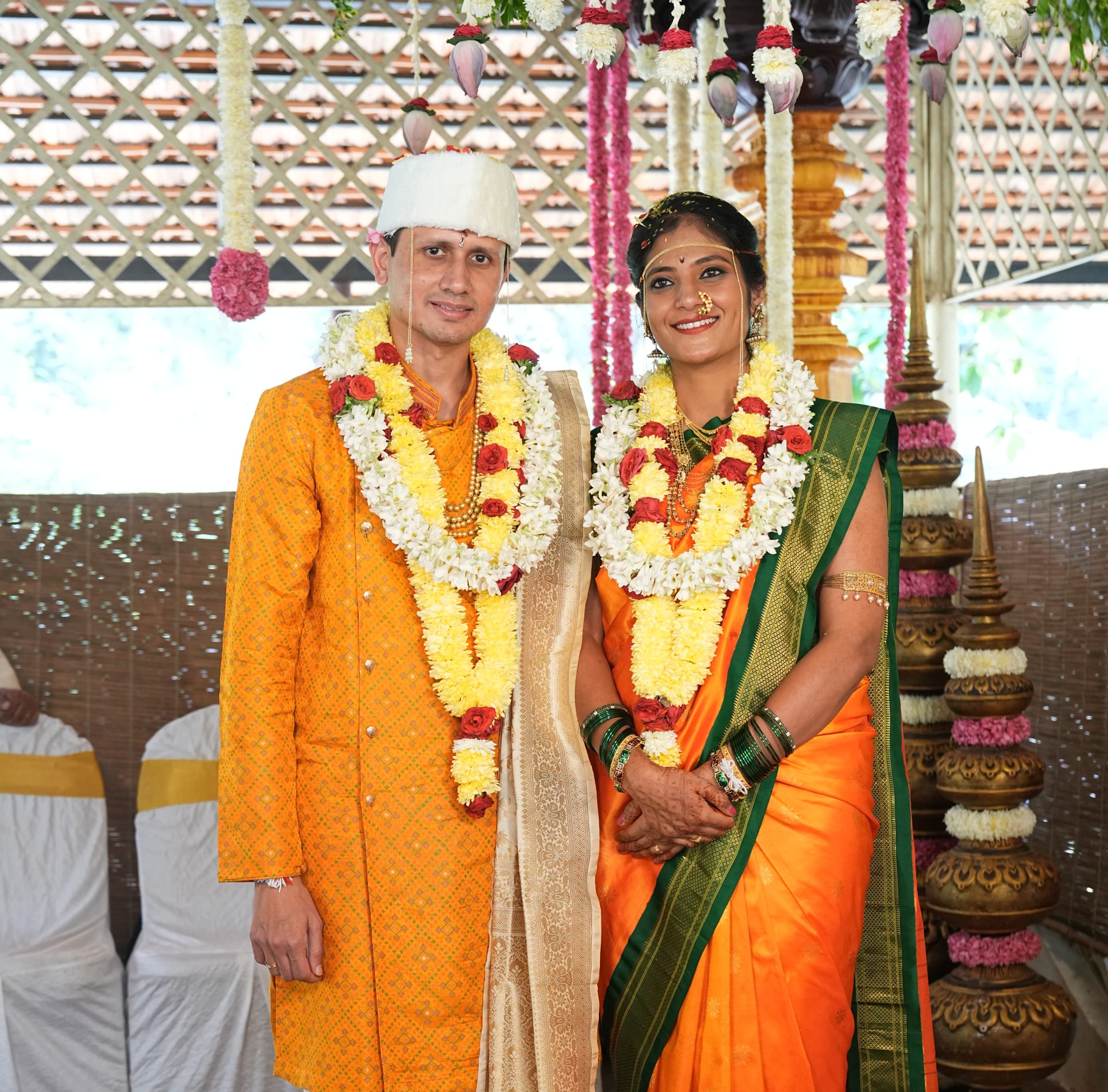 Abhishek Yeola & Akshara Kulkarni